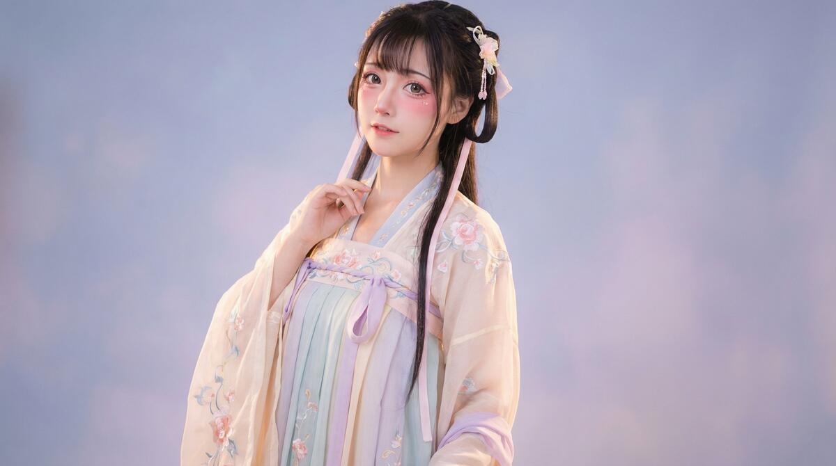 成人视频古风Cosplay视频